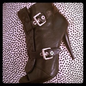 Nine West open toe bootie